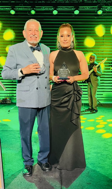 Gilberto Reyna and Veronica Jacuinde received special recognition at the 2025 NAMI Gala for their mental health advocacy.